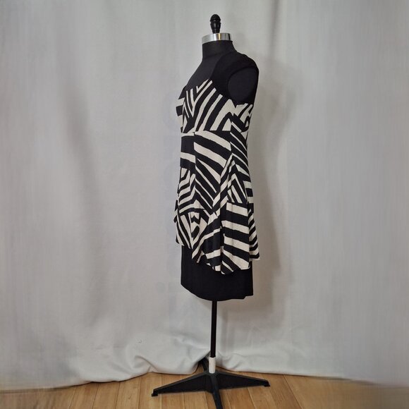 Slimming Simon Chang Black Beige Peplum Tiered Dress , Size Medium - Picture 5 of 6